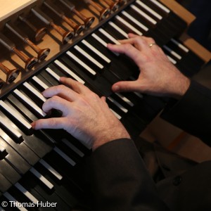 Orgel Hände Tastatur
